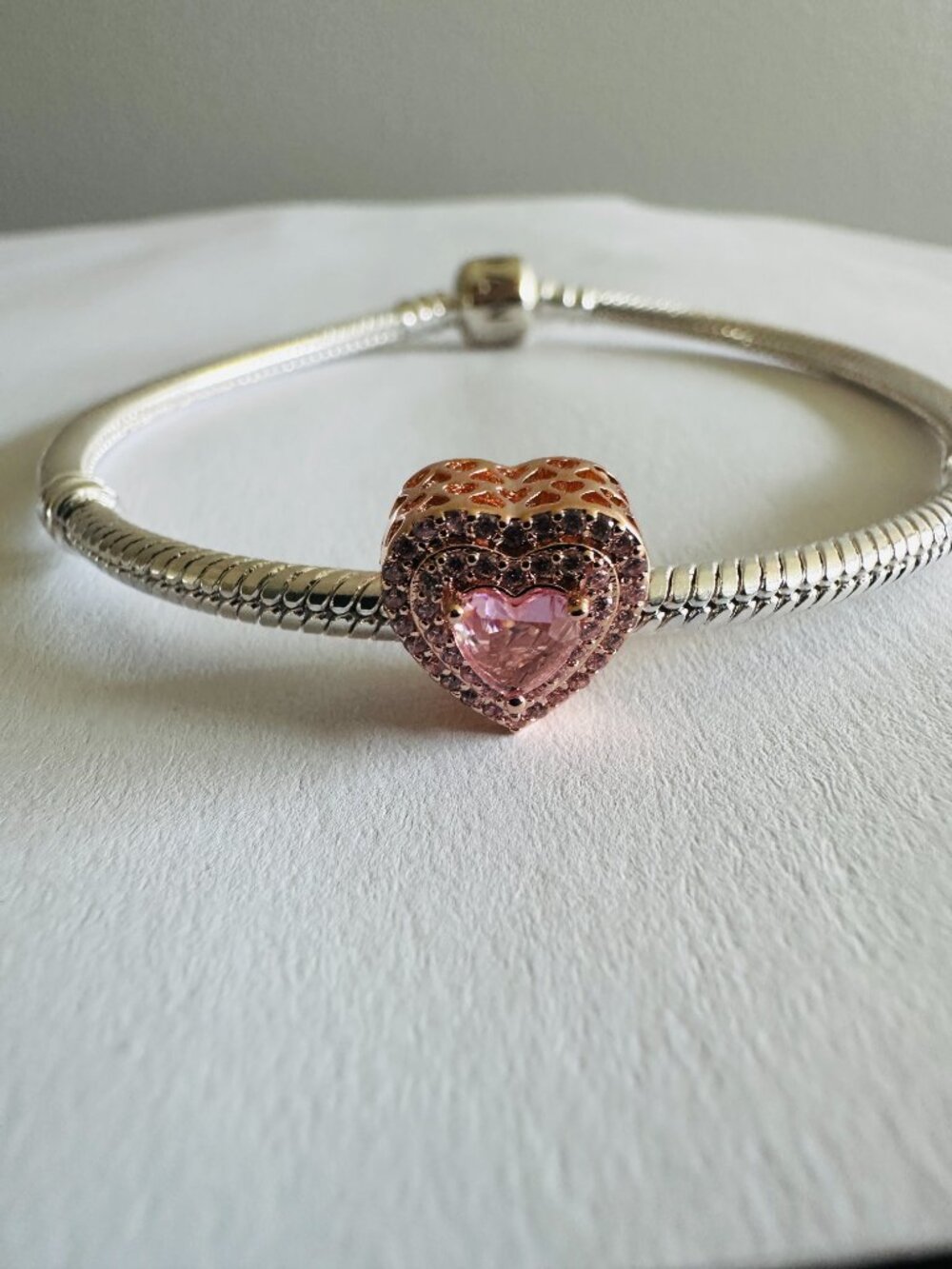 NEW Authentic Pandora Sparkling Levelled Heart Charm Rose Gold 789218C01 - Picture 5 of 5